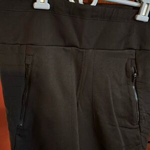 Athleta Peak Hybrid Tight